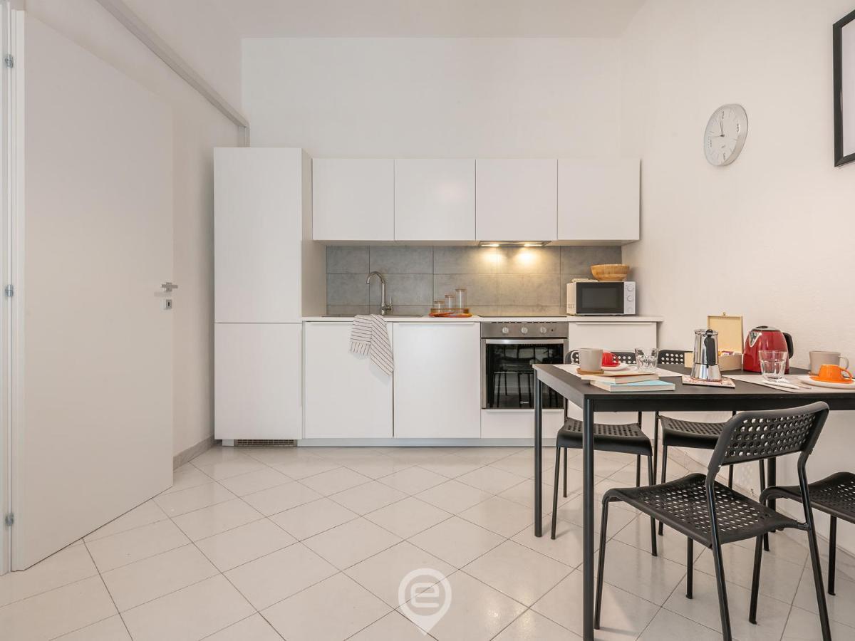 Aurora'S Apartment Cagliari Luaran gambar