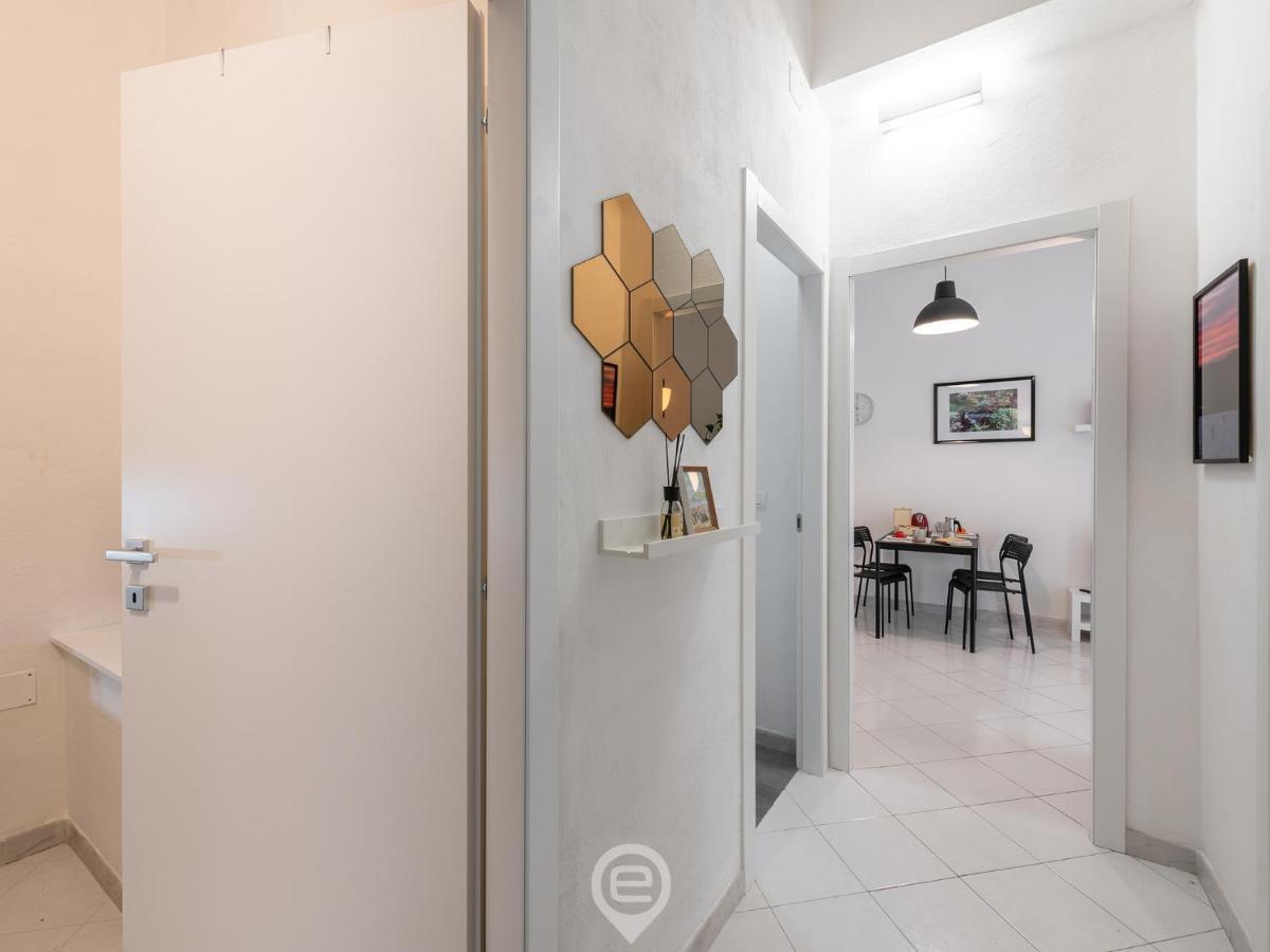 Aurora'S Apartment Cagliari Luaran gambar